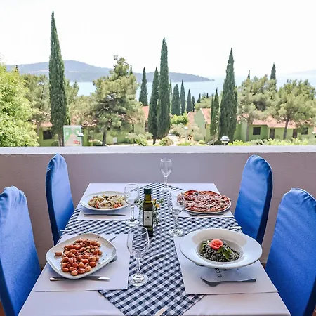 Apartamento Medena-3 By Interhome Trogir