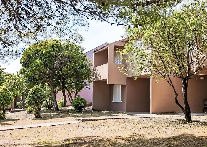 Medena-3 By Interhome * トロギール