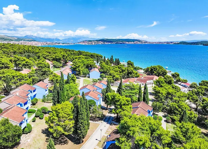 アパート Medena-3 By Interhome