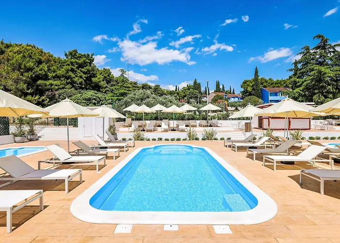 アパート Medena-3 By Interhome トロギール